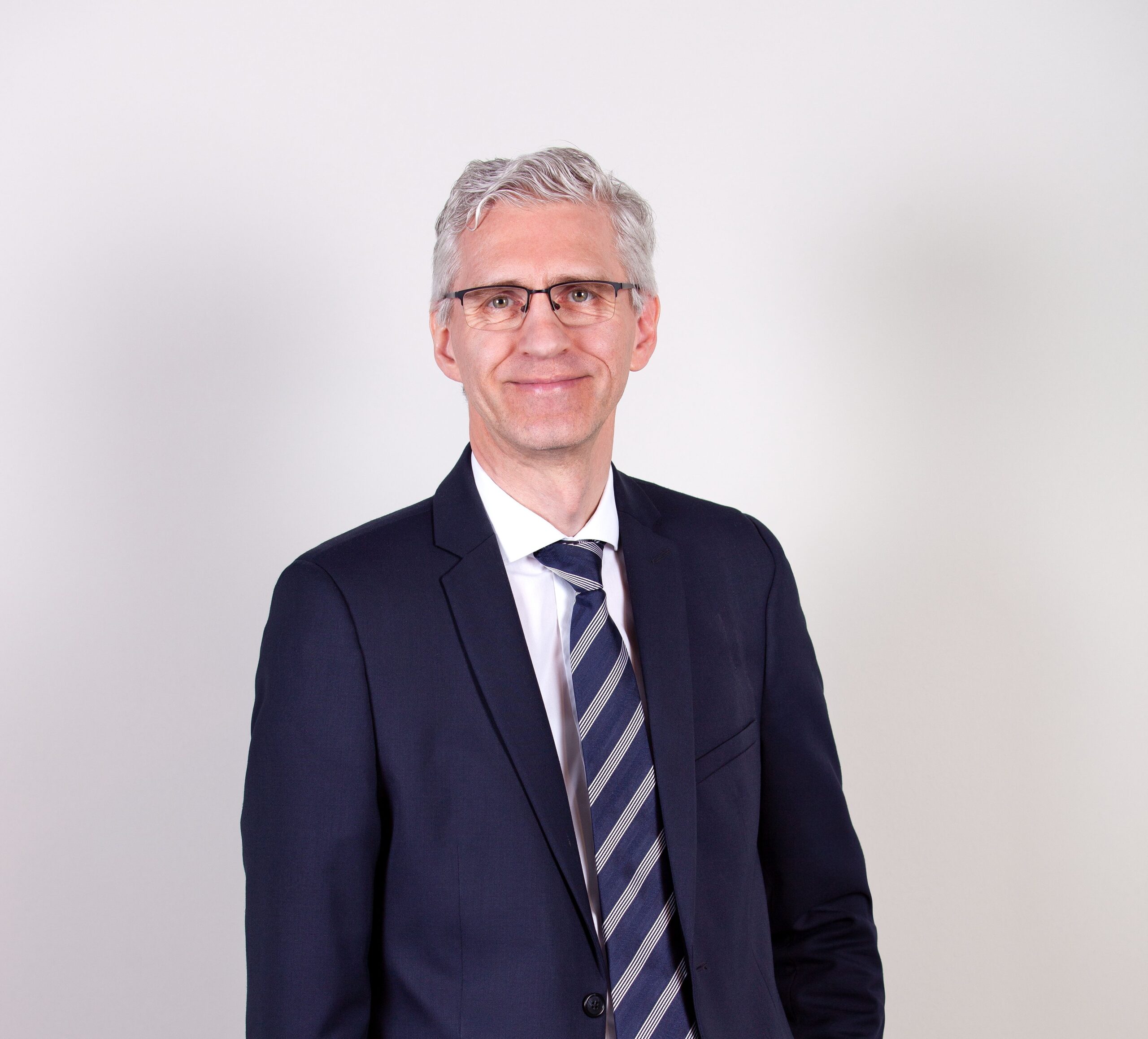 Bernhard Mayer thumbnail